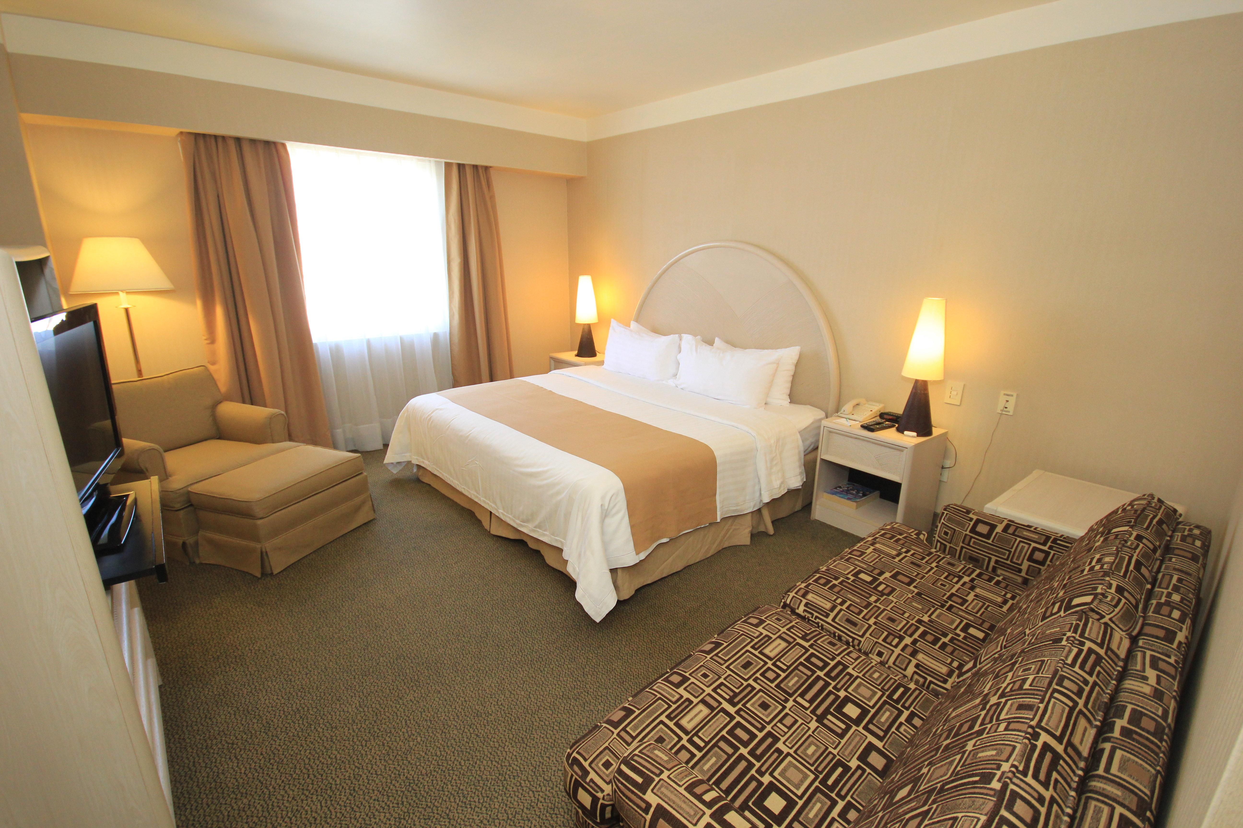 Holiday Inn Leon-Convention Center By Ihg Esterno foto