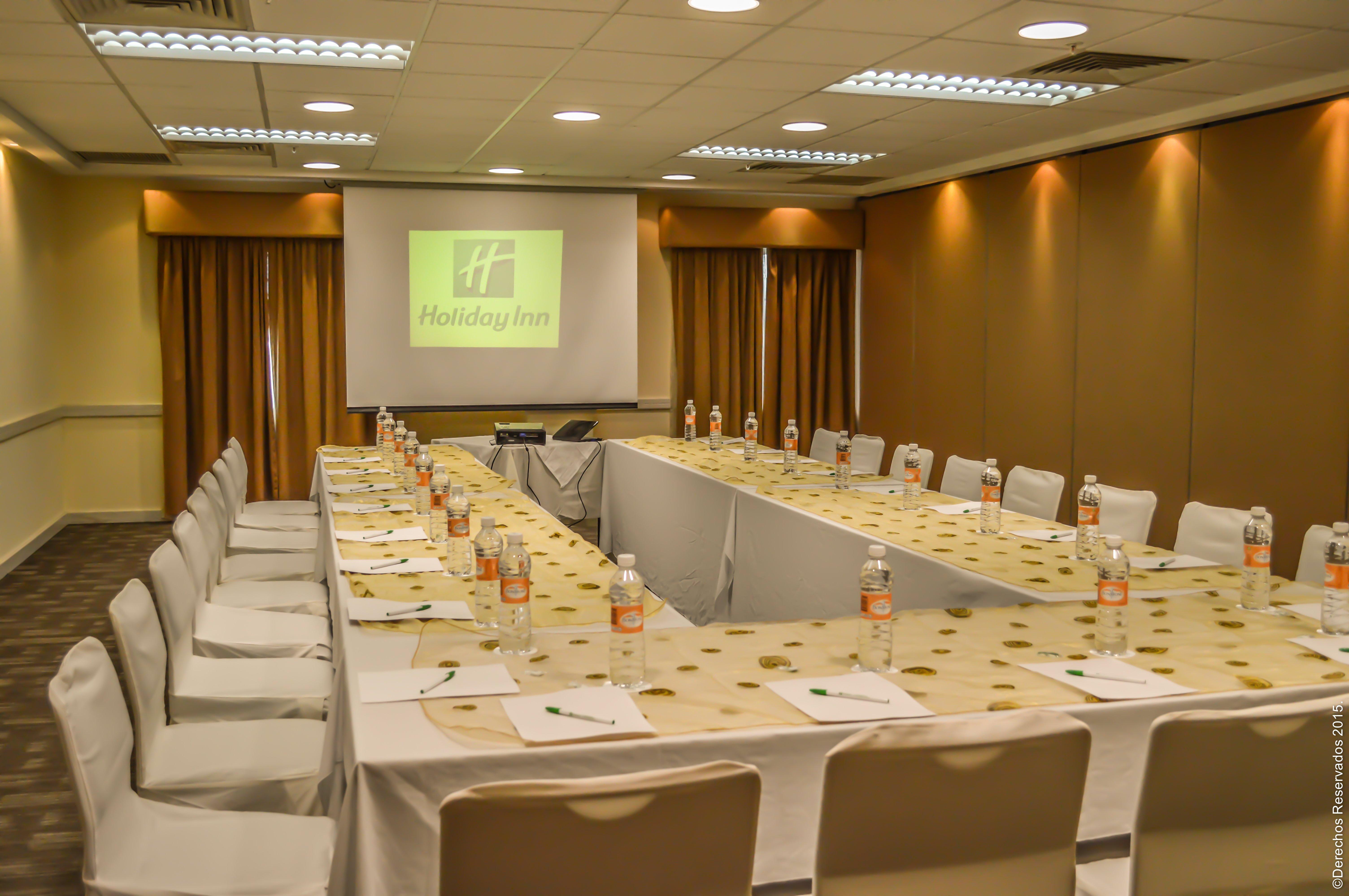 Holiday Inn Leon-Convention Center By Ihg Esterno foto