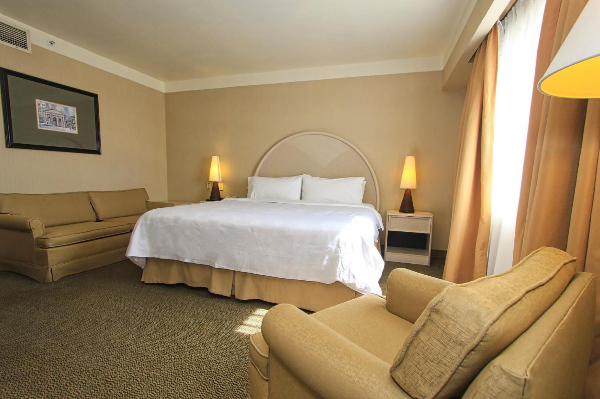 Holiday Inn Leon-Convention Center By Ihg Esterno foto