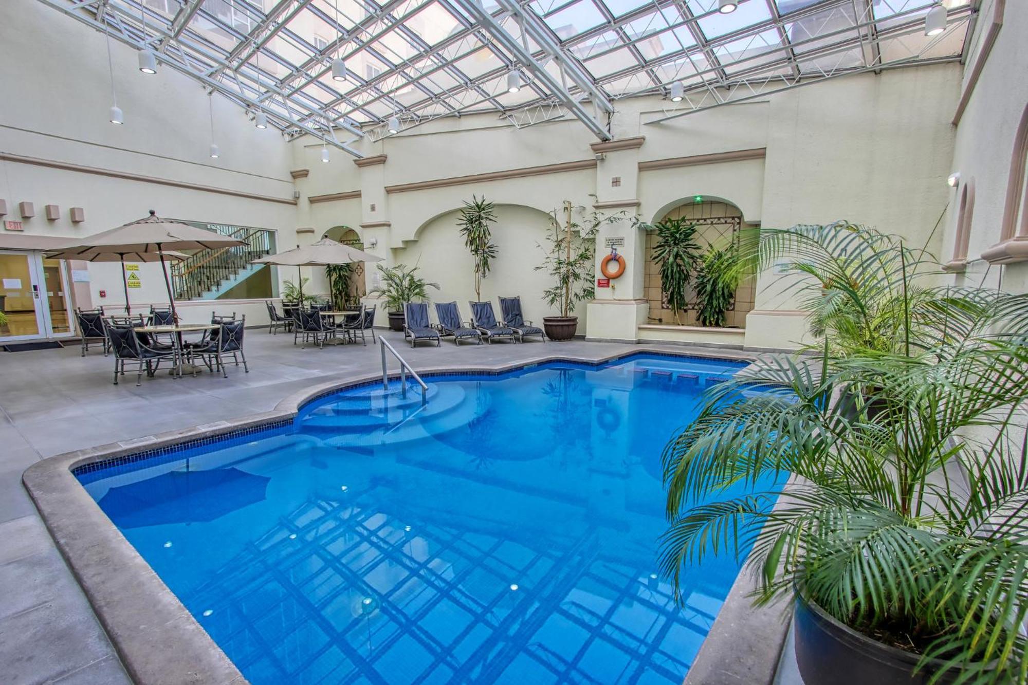 Holiday Inn Leon-Convention Center By Ihg Esterno foto
