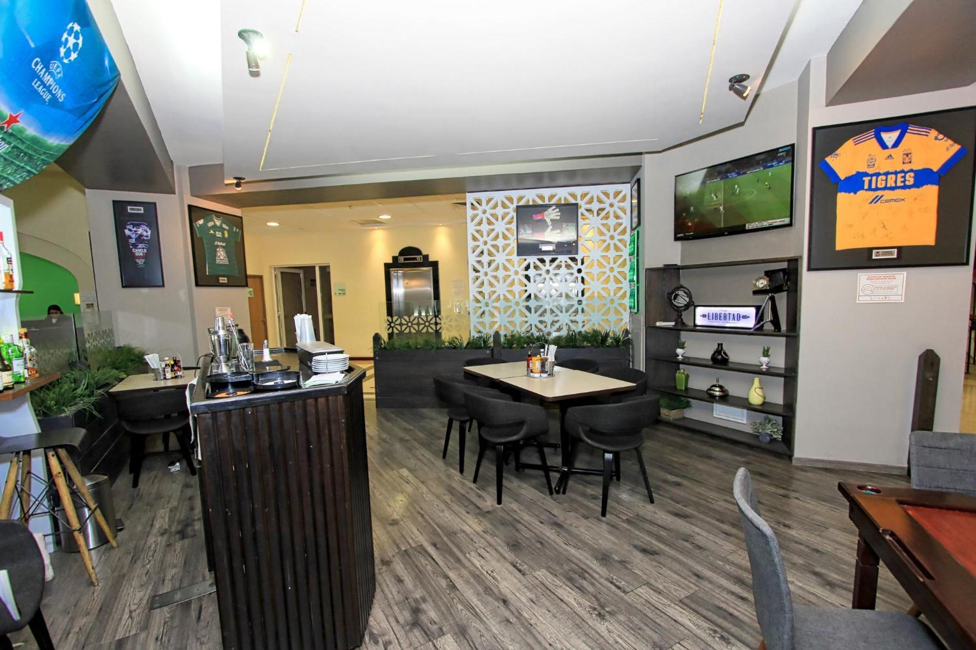 Holiday Inn Leon-Convention Center By Ihg Esterno foto